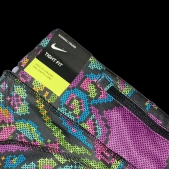 Nike Women's Multi-Colored  Leggings - Picture 5 of 6